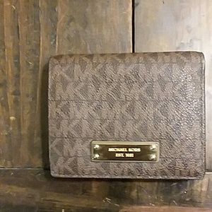 Michael Kors wallet